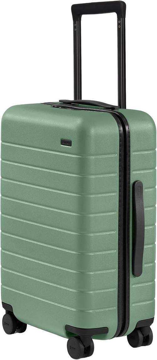 Away The Carry-On Luggage, 22-inch Lightweight Hardside Spinner Suitcase